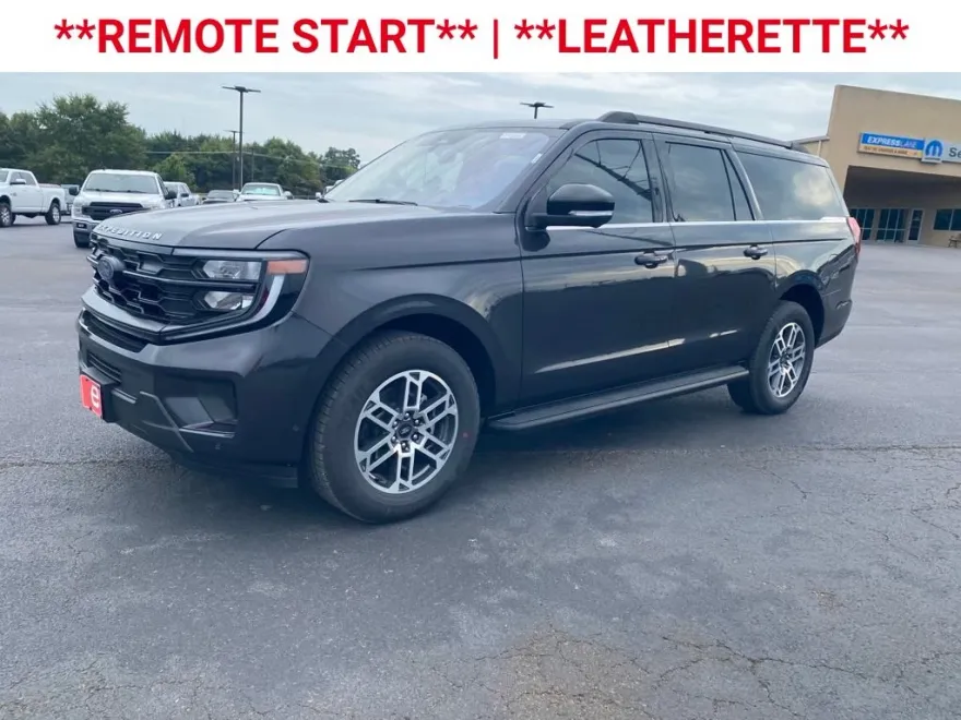 2025 Ford Expedition MAX photo 1