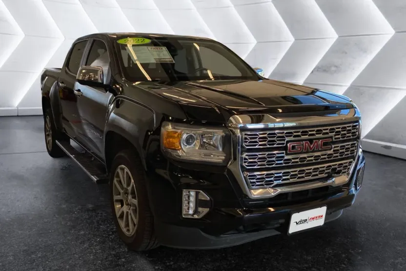 2022 Gmc Canyon Denali photo 1