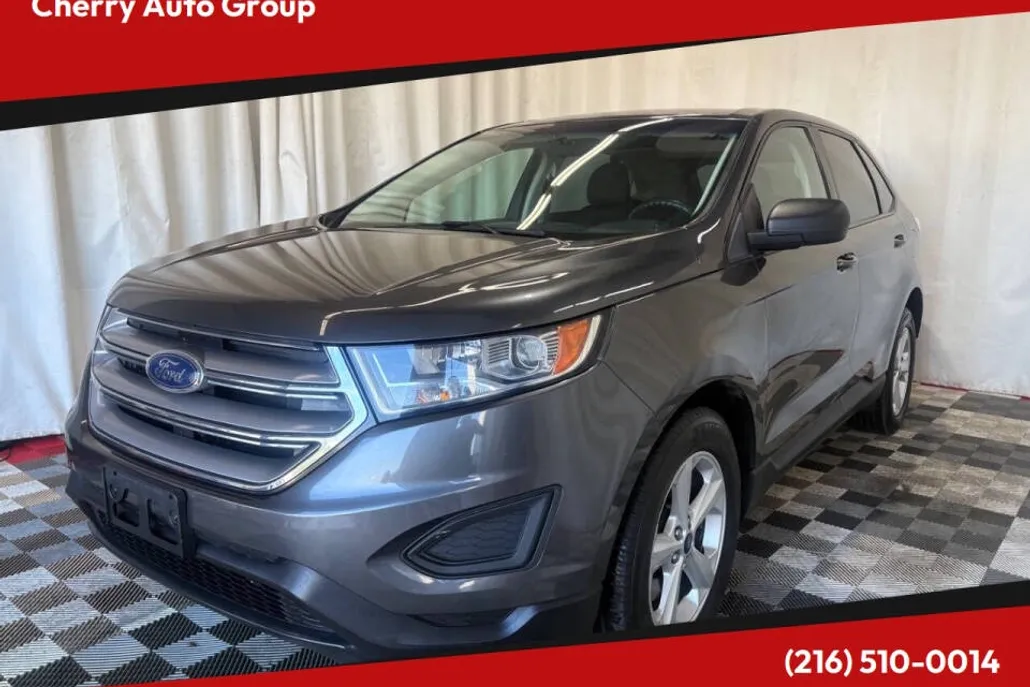 2018 Ford Edge SE photo 1