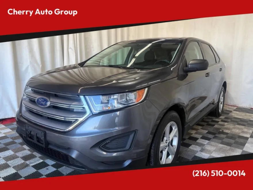 2018 Ford Edge SE photo 1