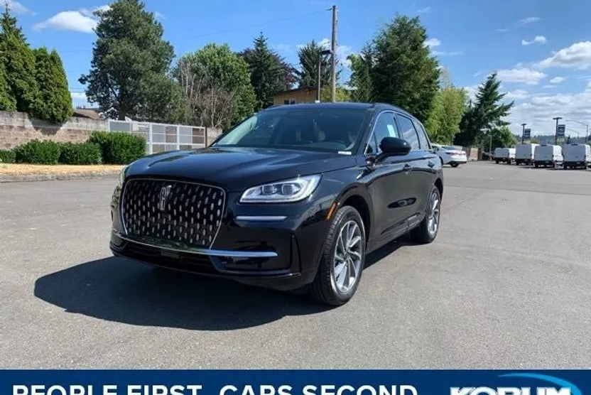 2025 Lincoln Corsair Grand Touring photo 1