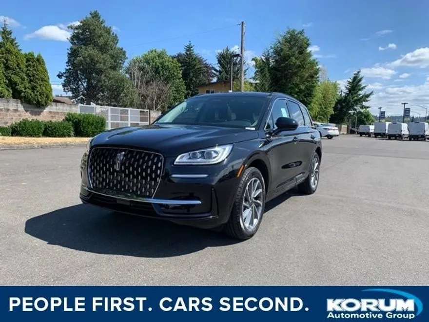 2025 Lincoln Corsair Grand Touring photo 1