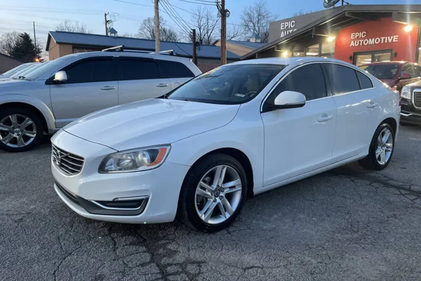 2014 Volvo S60 T5 Premier photo 1