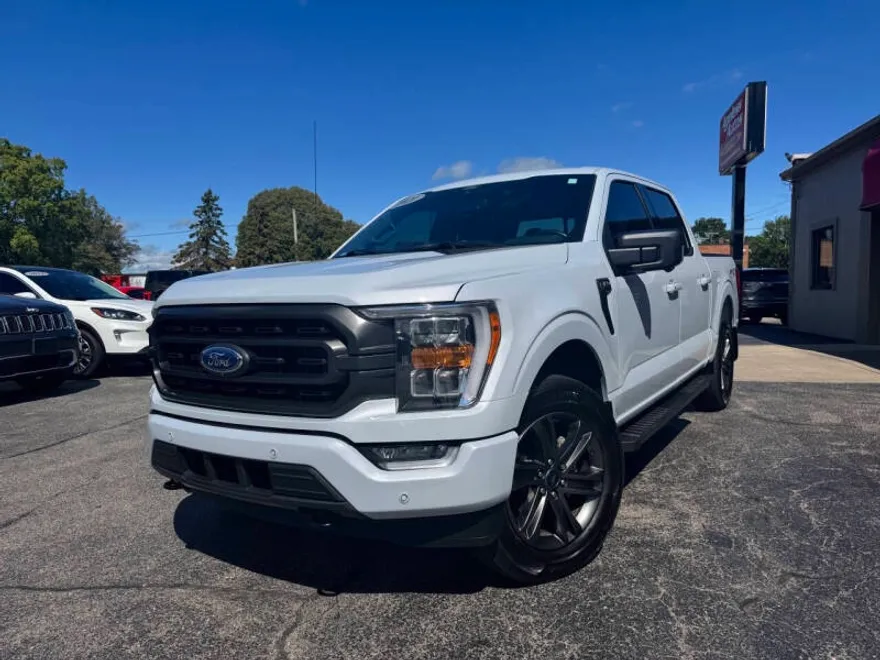 2021 Ford F-150 XLT photo 1