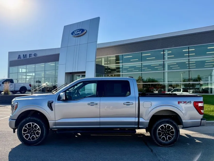 2022 Ford F-150 Lariat photo 1