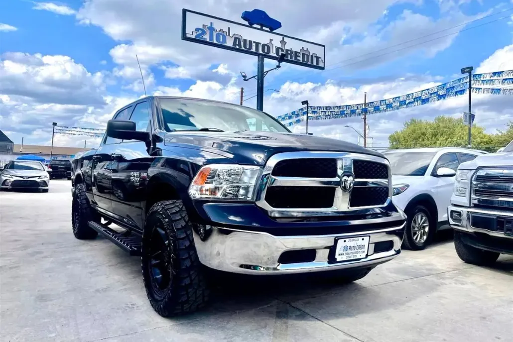 2021 Ram 1500 Classic SLT photo 1
