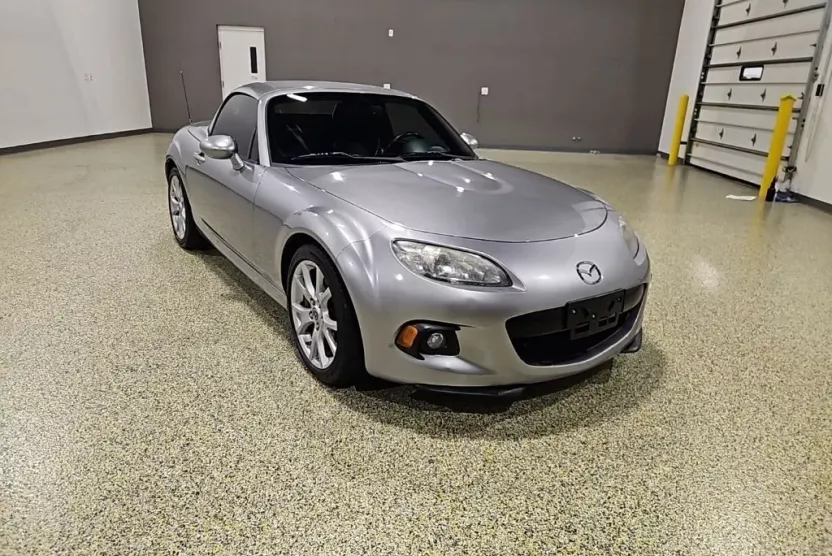 2013 Mazda MX-5 Miata Grand Touring GT photo 1