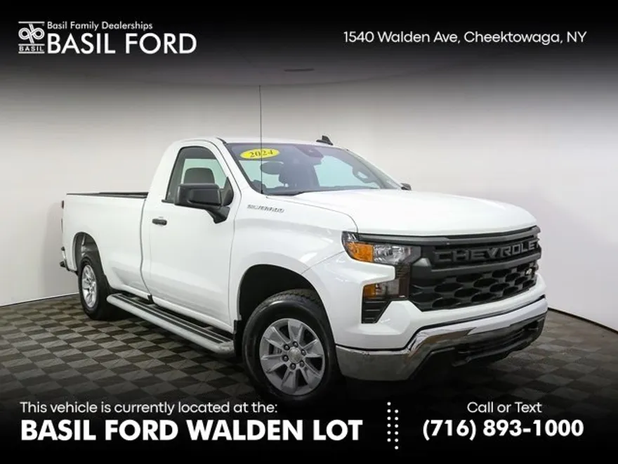 2024 Chevrolet Silverado 1500 photo 1