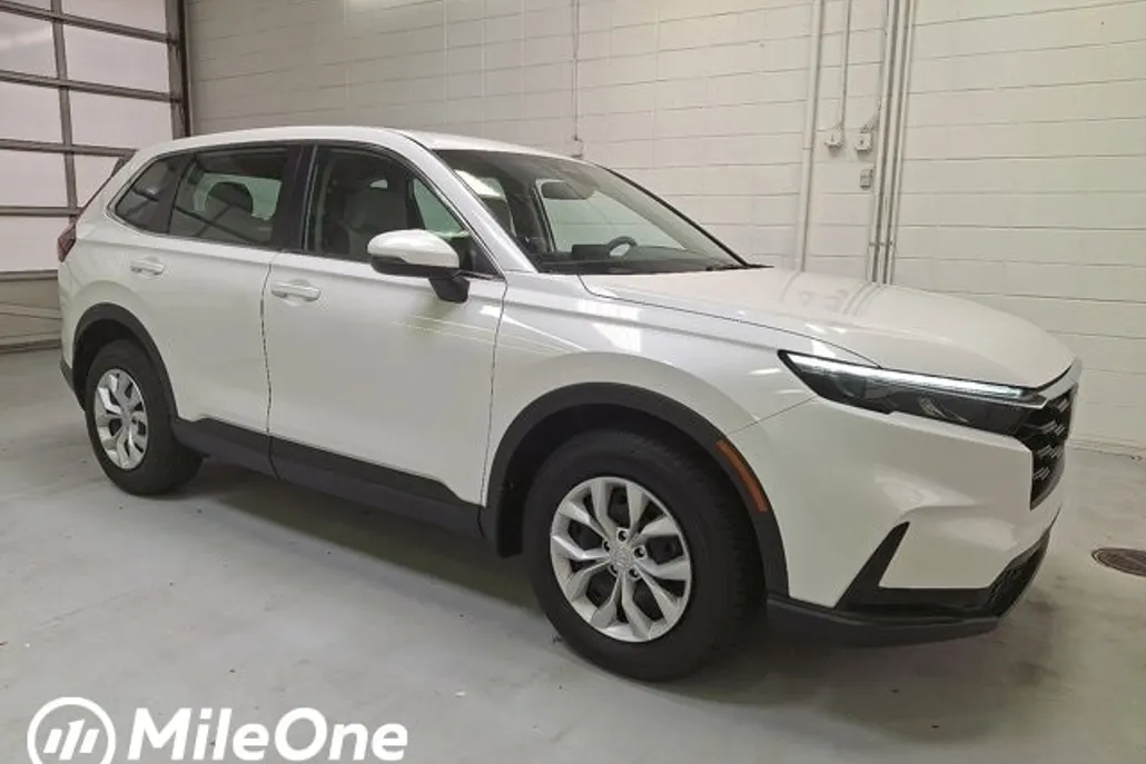 2023 Honda CR-V LX photo 1