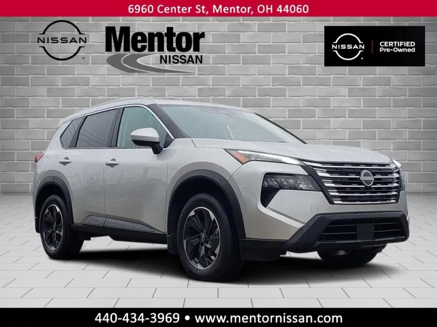 2024 Nissan Rogue SV photo 1