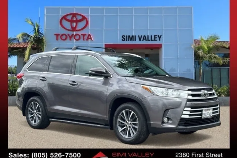2019 Toyota Highlander XLE photo 1