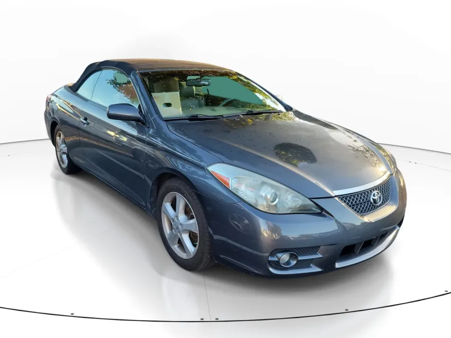 2008 Toyota Camry Solara SLE photo 1