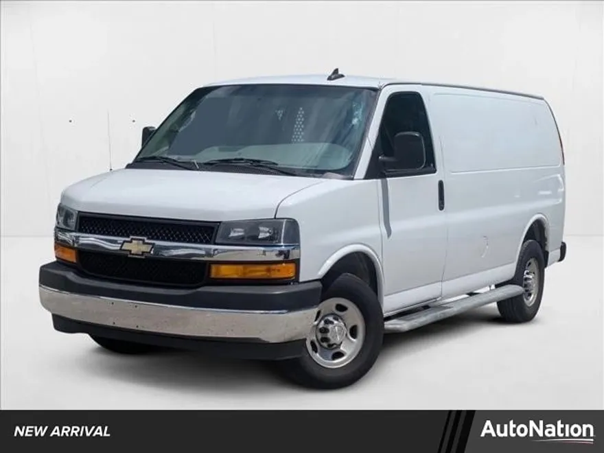 2021 Chevrolet Express 2500 Cargo Van photo 1