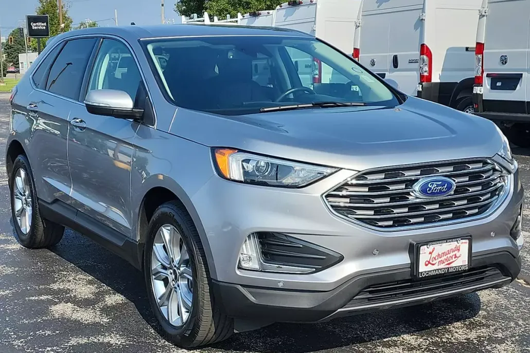 2024 Ford Edge Titanium photo 1