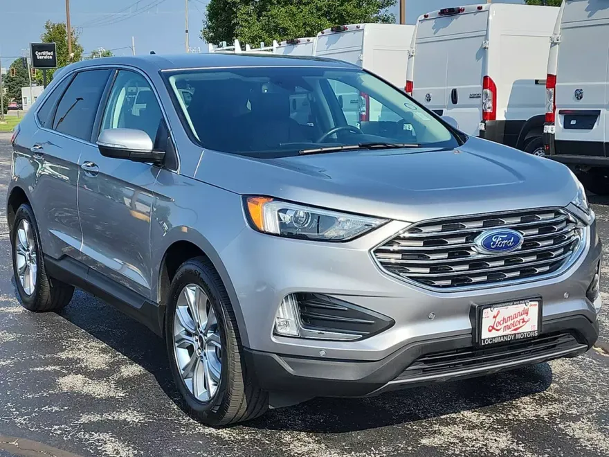 2024 Ford Edge Titanium photo 1