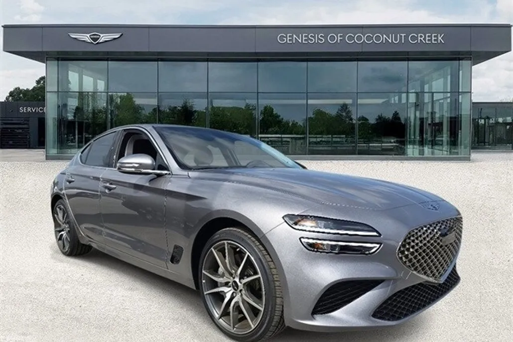 2025 Genesis G70 2.5T photo 1