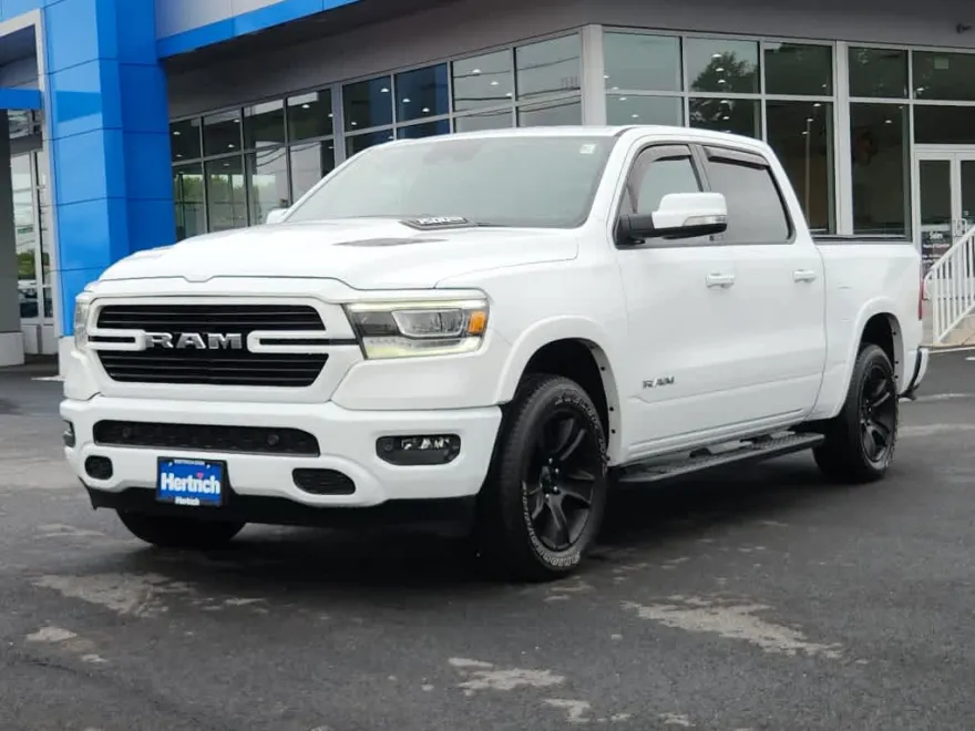2022 Ram 1500 Laramie photo 1