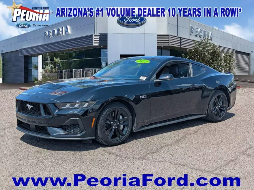 2024 Ford Mustang GT photo 1