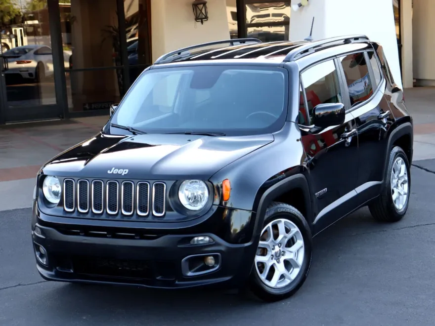 2016 Jeep Renegade Latitude photo 1