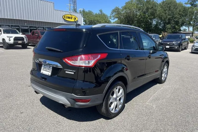 2016 Ford Escape Titanium photo 1