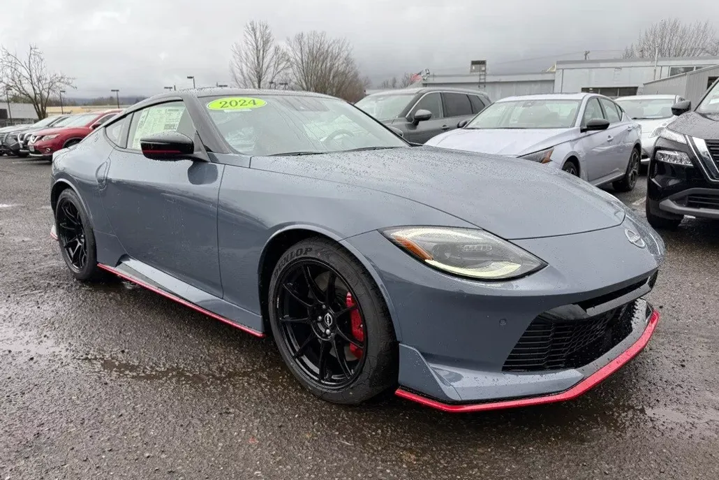 2024 Nissan Z Nismo photo 1