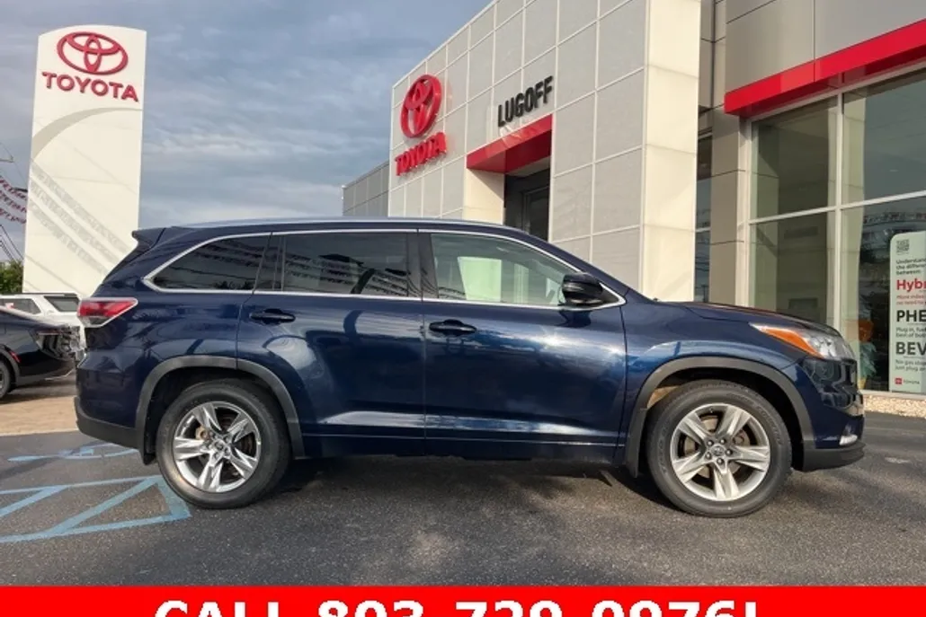 2016 Toyota Highlander Limited photo 1