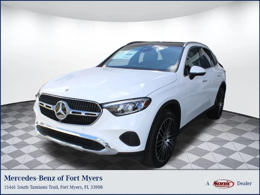 2025 Mercedes Benz GLC 300 photo 1