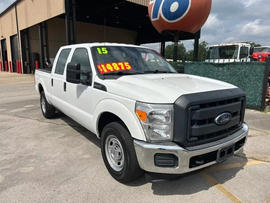 2015 Ford F-250 XL photo 1