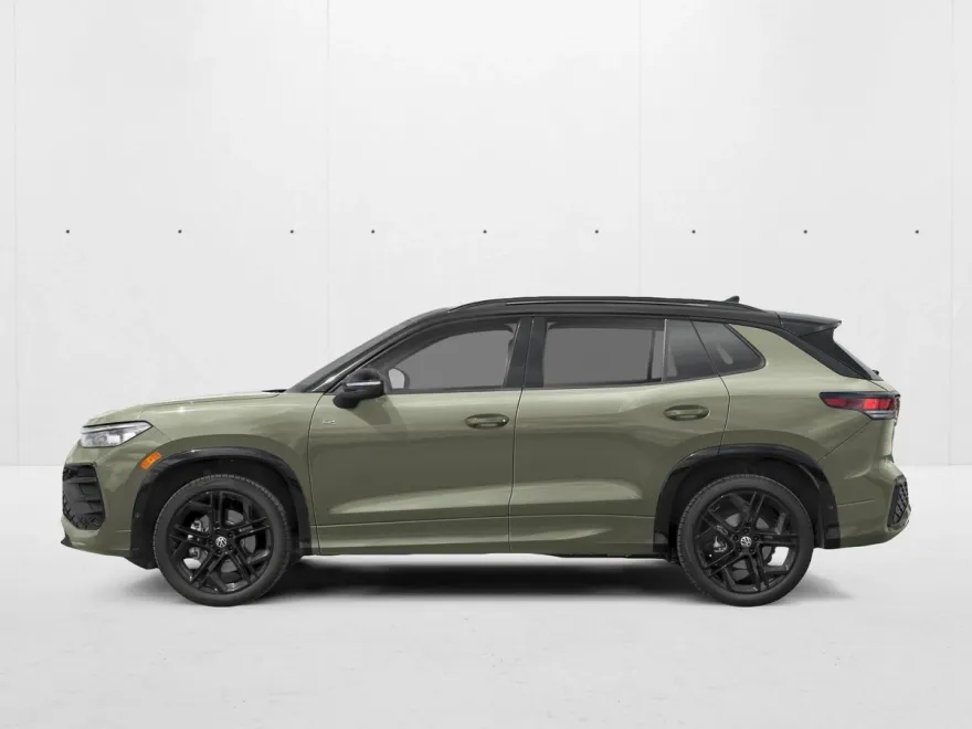 2026 Volkswagen Tiguan SE R-Line Black photo 1