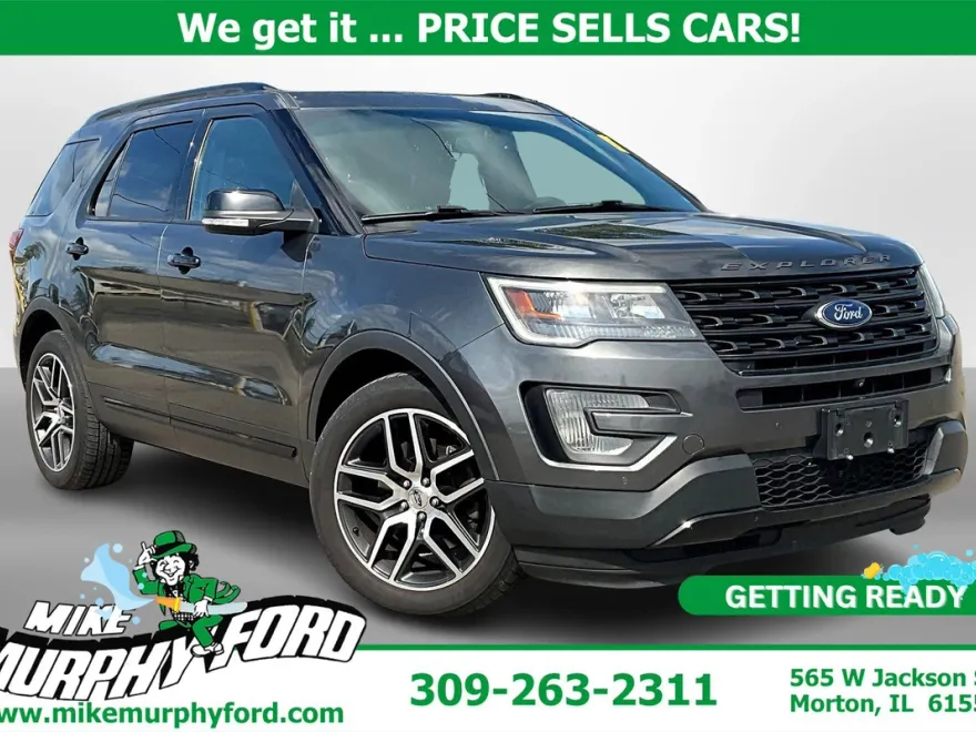 2017 Ford Explorer Sport photo 1
