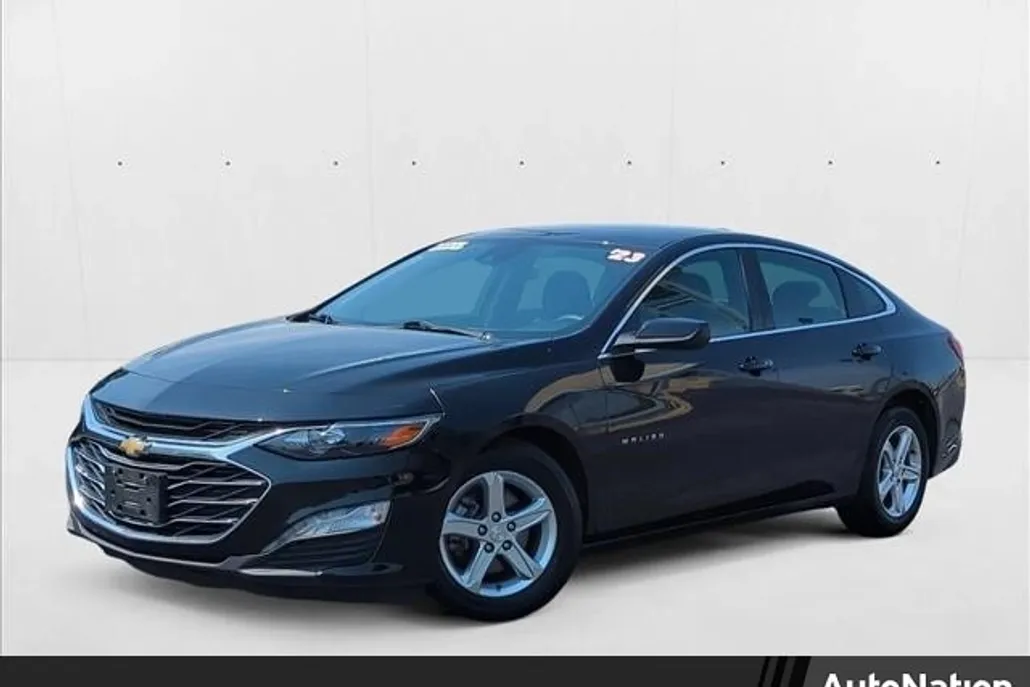2023 Chevrolet Malibu 1LT photo 1