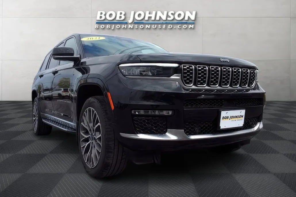 2021 Jeep Grand Cherokee L Summit photo 1