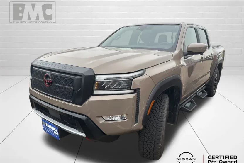 2023 Nissan Frontier PRO-4X photo 1