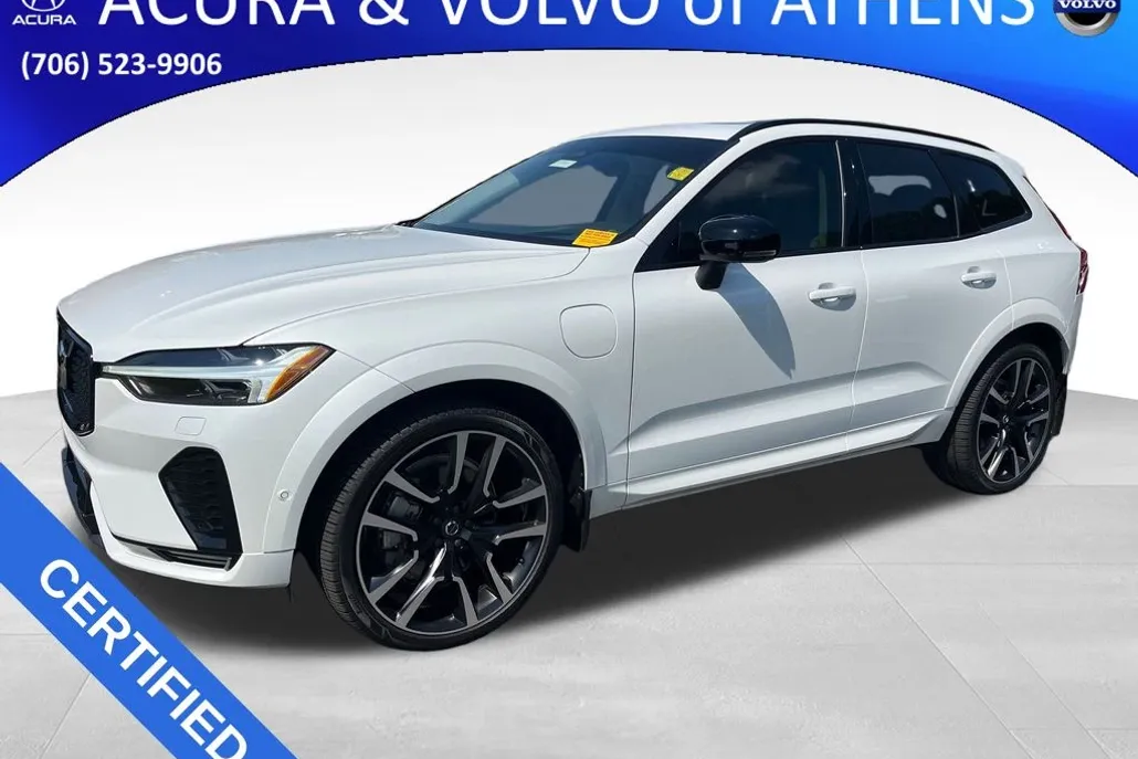 2025 Volvo XC60 Hybrid T8 photo 1