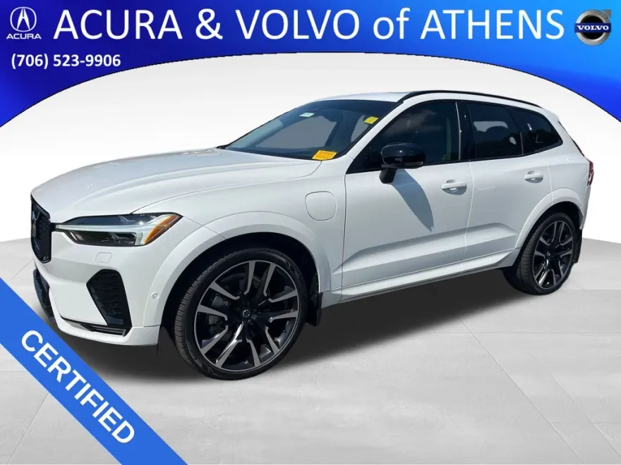 2025 Volvo XC60 Hybrid T8 photo 1