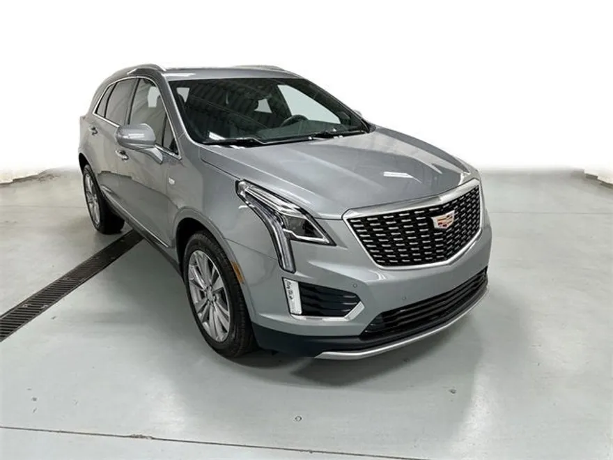 2024 Cadillac XT5 Premium Luxury photo 1