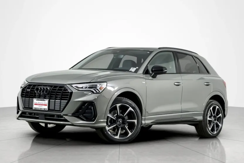 2025 Audi Q3 S line Premium Plus 45 TFSI photo 1