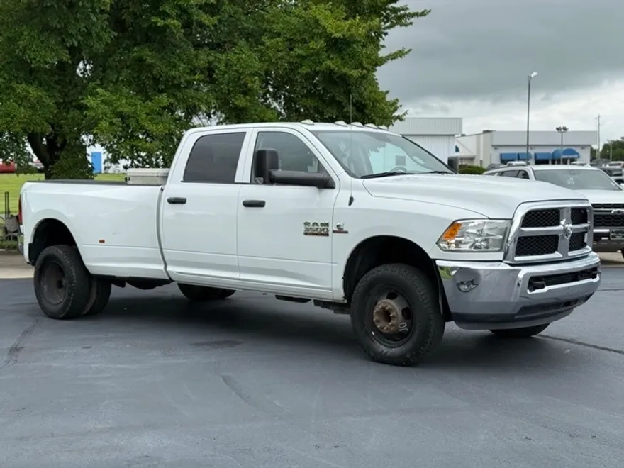2018 Ram 3500 Tradesman photo 1