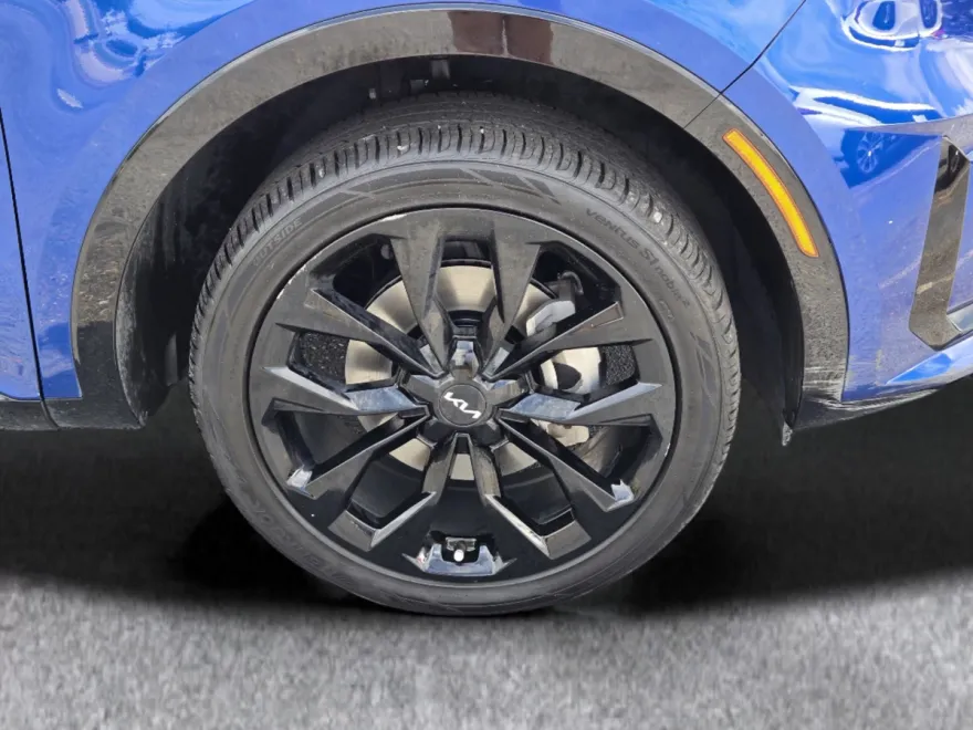 2023 Kia Sorento SX photo 1
