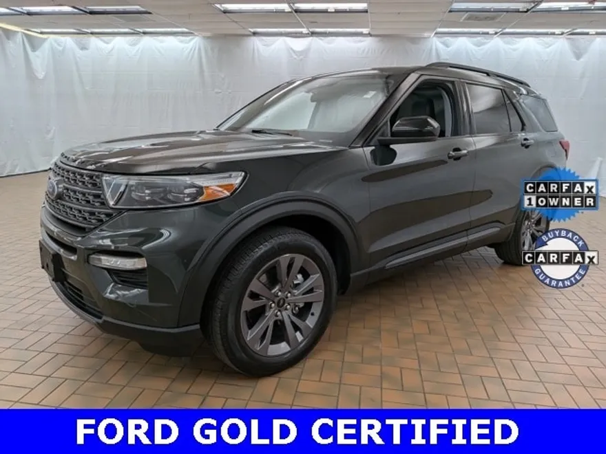 2022 Ford Explorer XLT photo 1