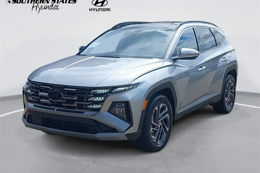 2025 Hyundai Tucson Hybrid Limited photo 1
