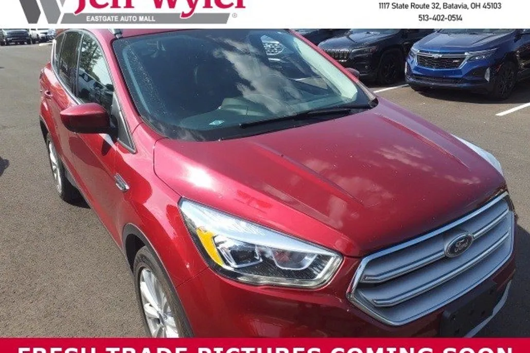 2019 Ford Escape SEL photo 1
