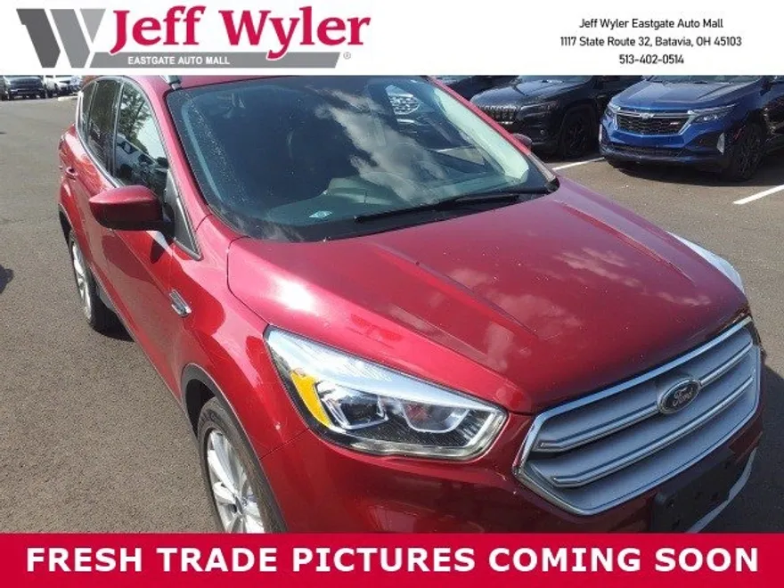 2019 Ford Escape SEL photo 1