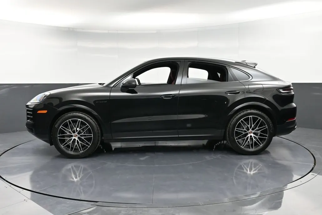 2026 Porsche Cayenne E-Hybrid Coupe photo 1