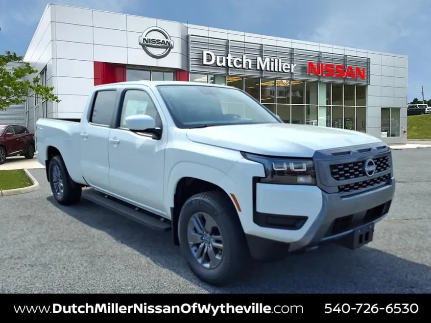 2026 Nissan Frontier Crew Cab SV photo 1