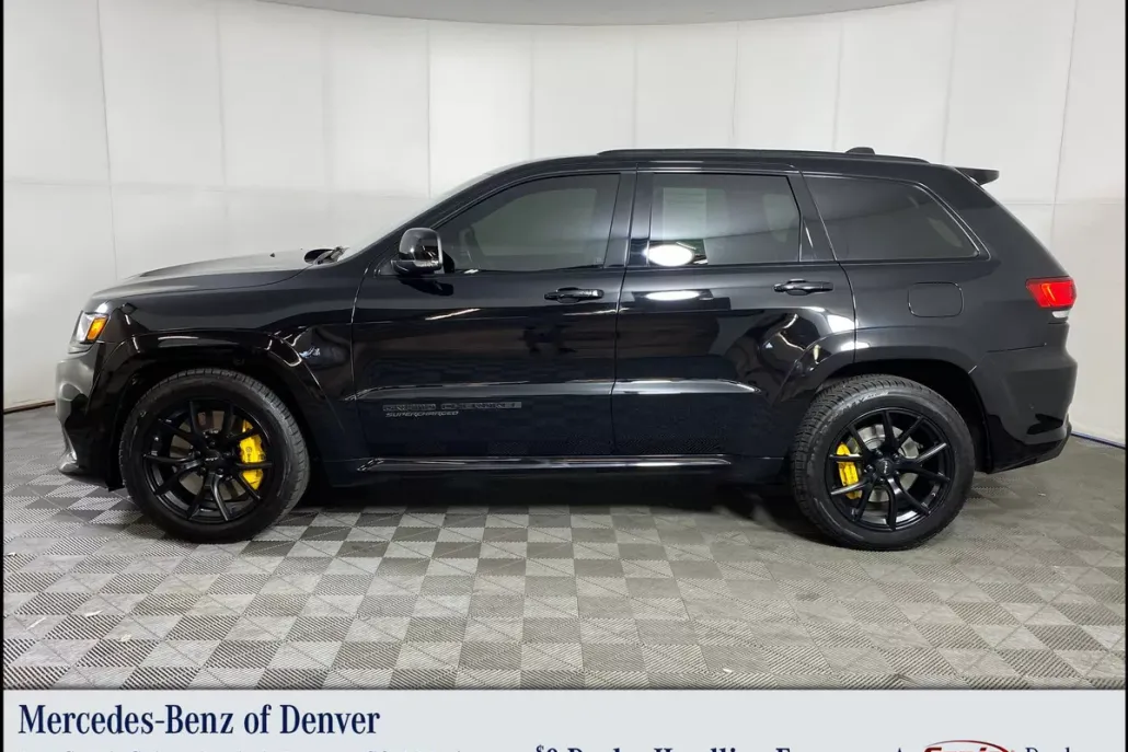 2021 Jeep Grand Cherokee Trackhawk photo 1