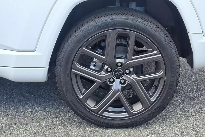 2025 Jeep Compass Limited photo 1