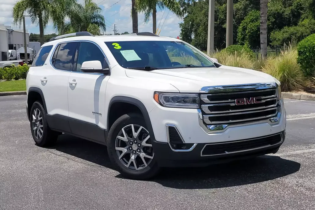 2023 Gmc Acadia SLT photo 1