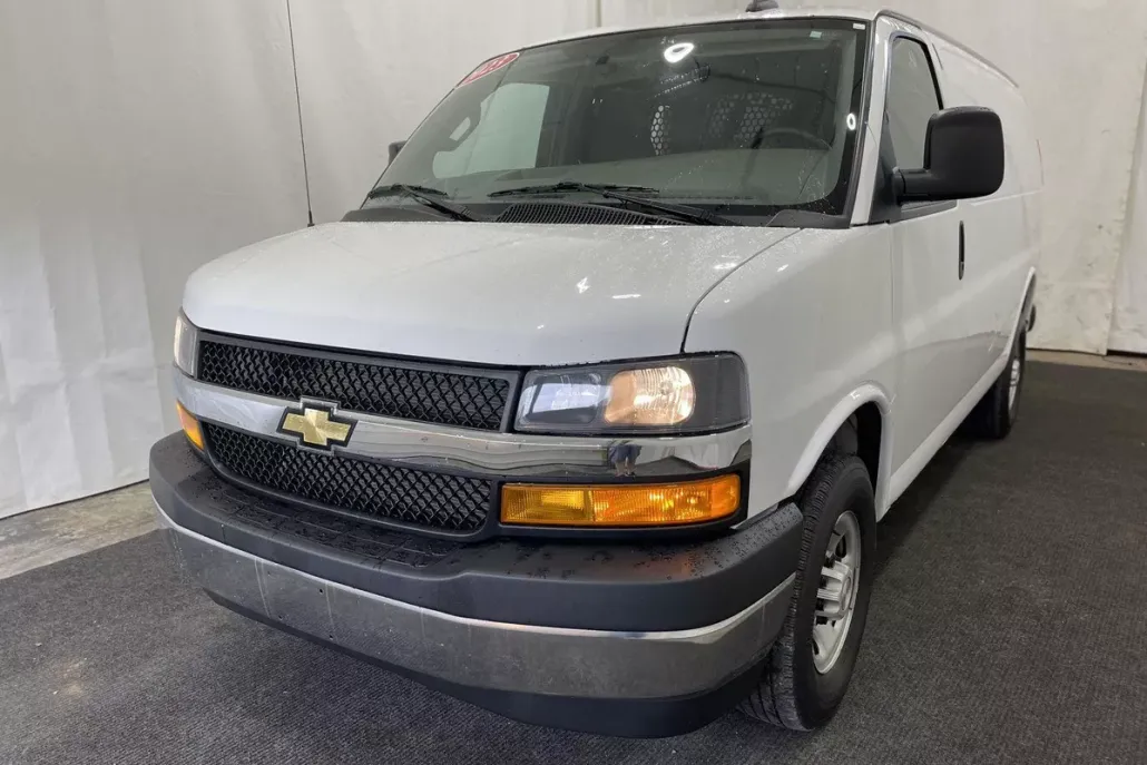 2023 Chevrolet Express Cargo Van photo 1