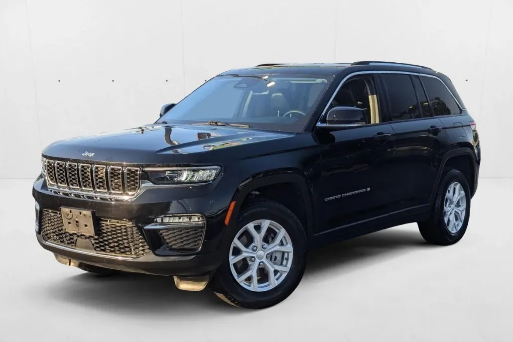 2023 Jeep Grand Cherokee Limited Sport photo 1